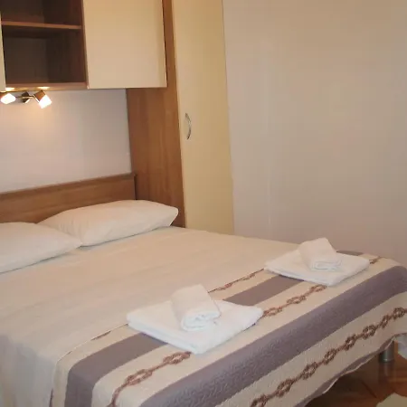 Kunteja Lejlighed Pag Town